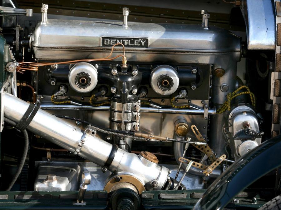 Моторный отсек Bentley 4&frac12;-Litre Blower 1926 года  (фото 12 из 27)